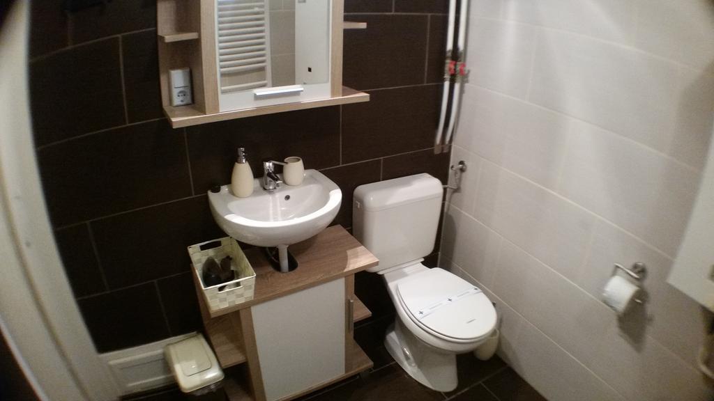 Várkerület Apartman Sopron Exterior foto